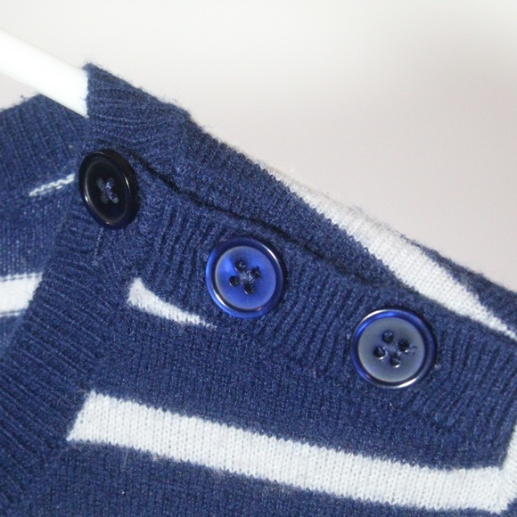 Talbots Tinsel Whale Sweater XS - Picture 4 of 5